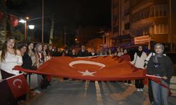 Havran’da Cumhuriyetimizin 102. Yılı Fener Alayı ve Ayna Konseriyle Kutlandı