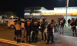 Edremit'te dehşet gecesi! 2 kişi öldü, şüpheli etkisiz hale getirildi.. 2 polis 7 kişi yaralı