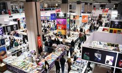 Balıkesir Kitap Fuarı'na ziyaretçi akını