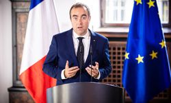 Başbakan Sebastien Lecornu Neden İstifa Etti? Fransa’da Hükümet Krizi Büyüyor