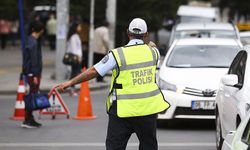 Sahte Plaka 280 Bin TL, Telefonla Konuşma 5 Bin TL: Trafikte Yeni Ceza Listesi