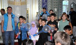 Balıkesir’de Çocuklar ve Gençler İmam Birgivi Camisi’nde Sabah Namazında Buluştu