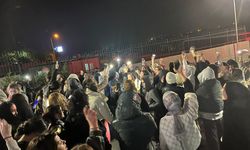 Balıkesir KYK Altıeylül Kız Öğrenci Yurdu'nda Sıcak Su Krizi! Öğrenciler Protestoda!
