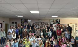 Burhaniye Belediyesi Kent Tiyatrosu’nda 2025–2026 Sezonu Eğitimleri Başladı