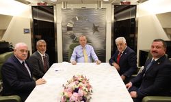 MHP Balıkesir Milletvekili Ekrem Gökay Yüksel, Cumhurbaşkanı Erdoğan’a Azerbaycan Dönüşünde Uçakta Eşlik Etti