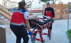 Burhaniye Belediyesi’nin Evde Bakım Hizmetleri Devam Ediyor