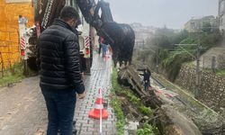 Sunullah Mahallesi Demiryolu İstinat Duvarında Çökme Meydana Geldi