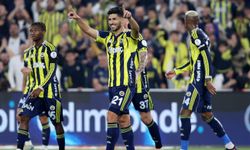 Fenerbahçe, Kayserispor Karşısında İlk Yarıda Fırtına Gibi Esti: 2-0!