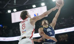 12 Dev Adam Fırtına Gibi Başladı! Türkiye, Bosna Hersek’i 93-71 Mağlup Etti
