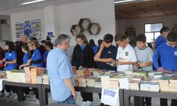 Bigadiç Kitap Günleri Coşkuyla Devam Ediyor: Edebiyat ve Sanat Dolu Günler