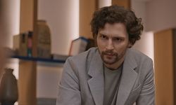 Ahu Yağtu ve Bora Cengiz Aşkı İlk Kez Objektiflere Yansıdı! Bora Cengiz Kimdir, Kaç Yaşında?