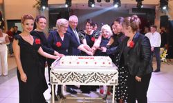 Edremit’te Cumhuriyet Coşkusu Cumhuriyet Balosu’nda Yaşandı