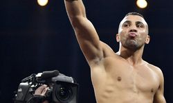 Avni Yıldırım’dan 7 Saniyelik Tarihi Nakavt! Galibiyet Kemerini Sedat Peker’e Armağan Etti