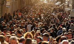 TÜİK Son Verileri Açıkladı! Türkiye'nin Nüfusu 86 Milyona Dayandı!