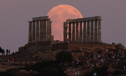 Süper Ay Nedir, Ne Zaman Görülecek? En Parlak ve En Büyük Dolunay Geliyor! Etkileri Neler?