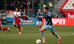 Ajax’a Bir Darbe de Ligde: Galatasaray Yenilgisinin Ardından Utrecht’e 2-1 Kaybetti!