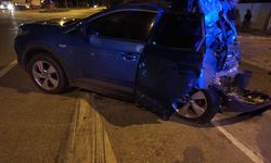 Susurluk-Bandırma Karayolunda Feci Kaza: Otomobil Tıra Çarptı, 1 Kişi Hayatını Kaybetti!