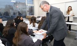 Kepsut’ta Gençlere Büyük Destek! Şehit Eren Bülbül Gençlik Merkezi’nden Ücretsiz Eğitim ve Ulaşım Hizmeti