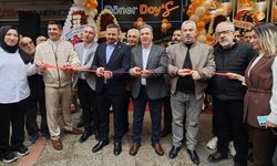 Balıkesir’de DönerDoy’s Hizmete Girdi! Açılışa Yoğun İlgi