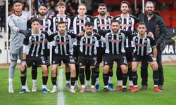 Burhaniye Fırtınası Sürüyor: Tatlıpınarspor’a Karşı 12 Gollü Gövde Gösterisi