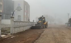 Uygulama Oteli Önünde Taş Döşeme Hazırlıkları Sürüyor