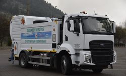 Dursunbey’de Yeni Konteyner Yıkama Aracı Hizmette