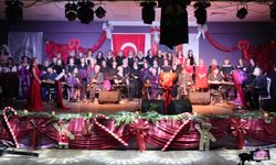 Burhaniye’de Kenan Sucuoğlu Yardım Konseri Yoğun İlgi Gördü