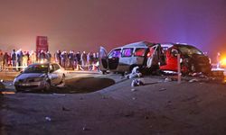 Mardin'de Feci Trafik Kazası! Zincirleme Trafik Kazasında 4 Kişi Hayatını Kaybetti!