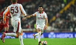 Galatasaray Antalya’da Gövde Gösterisi Yaptı! Sarı-Kırmızılılar Deplasmanda Antalyaspor’u 4-1 Mağlup Etti