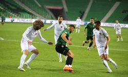 Sakaryaspor’dan Net Galibiyet! Hatayspor’u 3-0’la Geçti