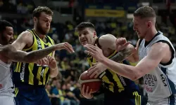 Basketbol Süper Lig’de Derbi Nefes Kesti! Fenerbahçe Beko, Anadolu Efes’i Uzatmada 97-94 Mağlup Etti