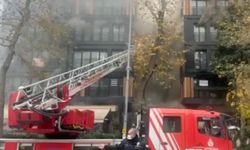 İstanbul'da Yangın Faciası! Kadıköy'de 4 Katlı Bina Alevlere Teslim Oldu!