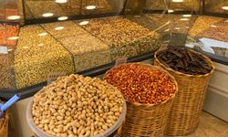 Kuruyemiş Fiyatları Etle Yarışıyor: Vatandaş Gramla Almaya Başladı