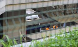 İzmir’de Metroda Büyük Arıza! Bornova İstasyonu’nda Tren Raydan Çıktı! Seferler Ne Zaman Devam Edecek?