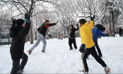 Çocuklara Müjde! Bir Kar Tatili Haberi Daha Geldi! Valilik Duyurdu! Karabük'te Okullara 1 Gün Ara Verildi!