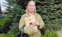 Toprak Olmak Yerine Hayata Karışmak: Nurşen Barlas’ın İyilik Manifestosu