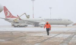Yolcular Dikkat! Kar Yağışı Uçuşları Vurdu: 3 İlde Seferler İptal Edildi! İşte İptal Olan O Hatlar...