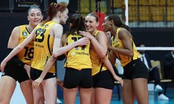 VakıfBank Durdurulamıyor! Sultanlar Ligi’nde 11’de 11! Nilüfer Belediyespor'u 3-0 Mağlup Etti!