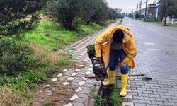 Edremit’te Yağmur Suyu Menfezleri ve Yollarda Yoğun Mesai