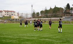 Sındırgı Belediyespor U15 Takımı Sahasında Galibiyetle Sevindi