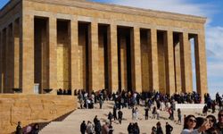 Sındırgı Gençliği Anıtkabir’de: Tarih ve Demokrasiyle Buluşma