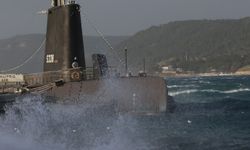 Çanakkale Boğazı Kuvvetli Fırtına Nedeniyle Transit Gemi Geçişlerine Kapatıldı