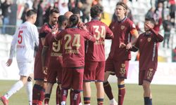 Bandırma'da Gol Şov! Bandırmaspor, Pendikspor'u Dağıttı: 4 Golle Gelen Muhteşem Zafer!