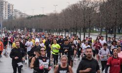 15. Uğur Mumcu Yol Koşusu’na Yoğun Katılım: 1500 Sporcu Parkurdaydı