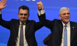 CHP sinyal yakmadı, uzun süre bekledi, sonunda İYİ Parti'ye katıldı