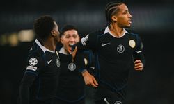 İtalya'da Chelsea Fırtınası! Joao Pedro Attı, Chelsea Napoli Deplasmanında 3 Puanı Kaptı