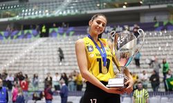 Sultanlar Ligi'nde Dev Kapışma! Beşiktaş ve THY Milli Yıldız Derya Cebecioğlu İçin Karşı Karşıya!