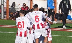 Ayvalıkgücü'nden Altay'a 4 Gollü Tarife!