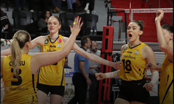 VakıfBank Deplasmanda Şov Yaptı! Kuzeyboru Karşısında Mutlak Galibiyet!