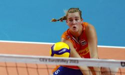 Beşiktaş’ta Filenin Yeni Sultanı Belli Oldu! Hollandalı Yıldız Jolien Knollema İstanbul Yolcusu!